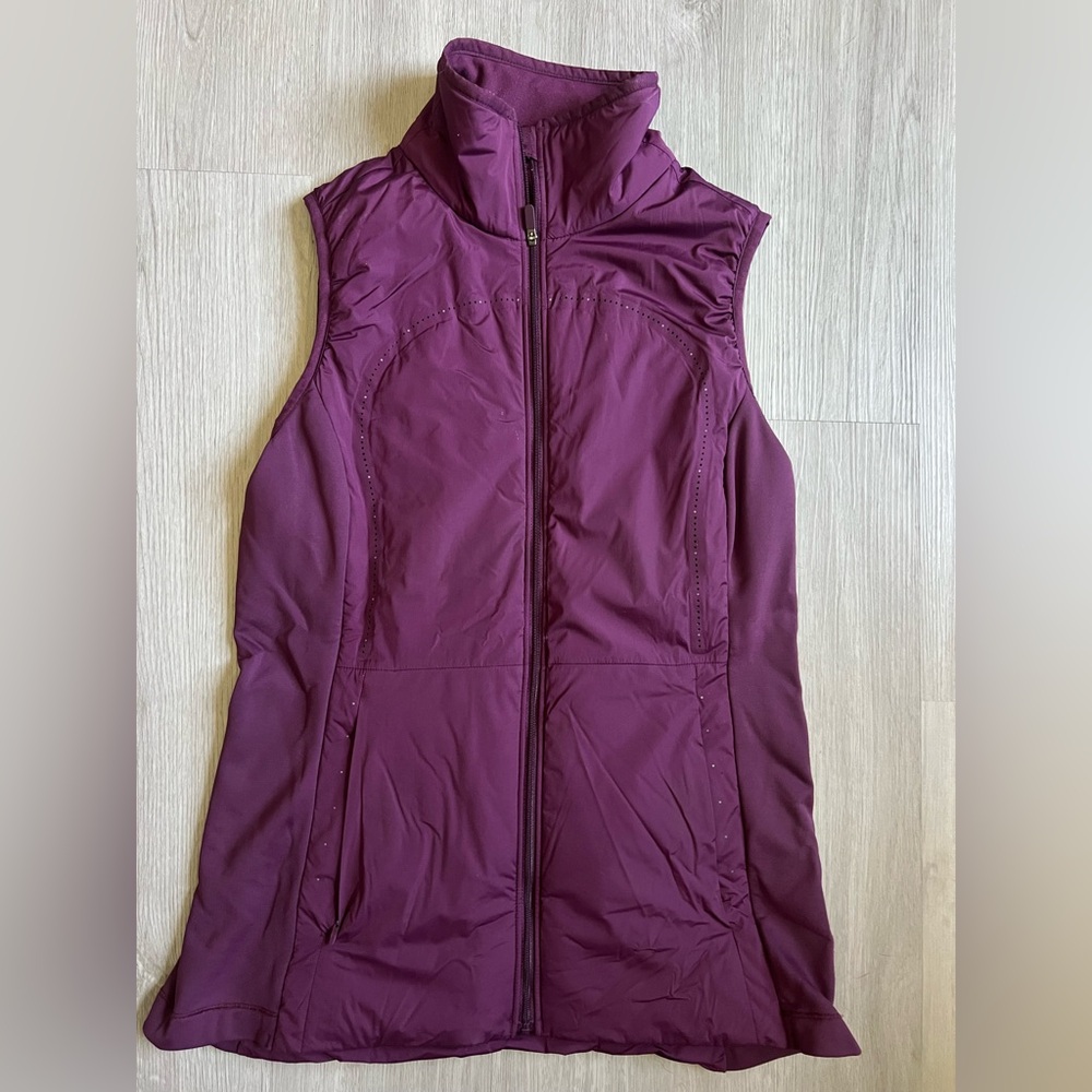 Lululemon Athletica burgundy vest sz 8 VGUC
